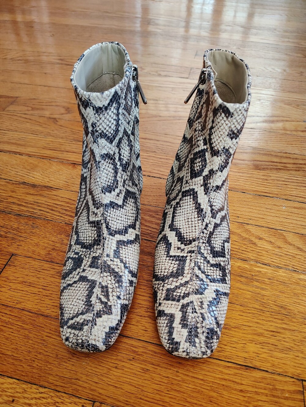 Sam Edelman Paige 2 Leather Ankle Booties Snakeskin Python Print 5.5
